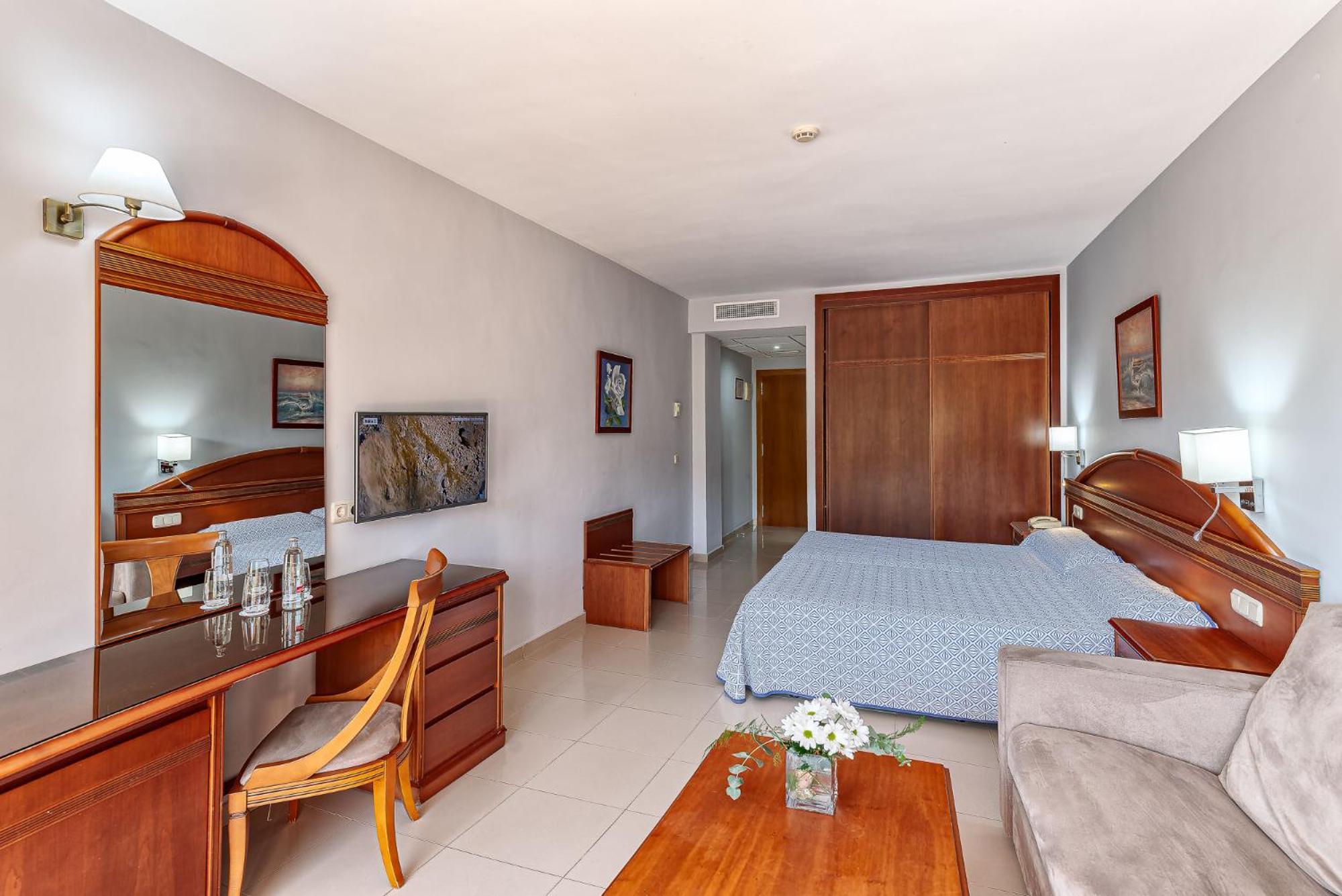 Bahia Tropical Hotel Almunecar Exterior photo